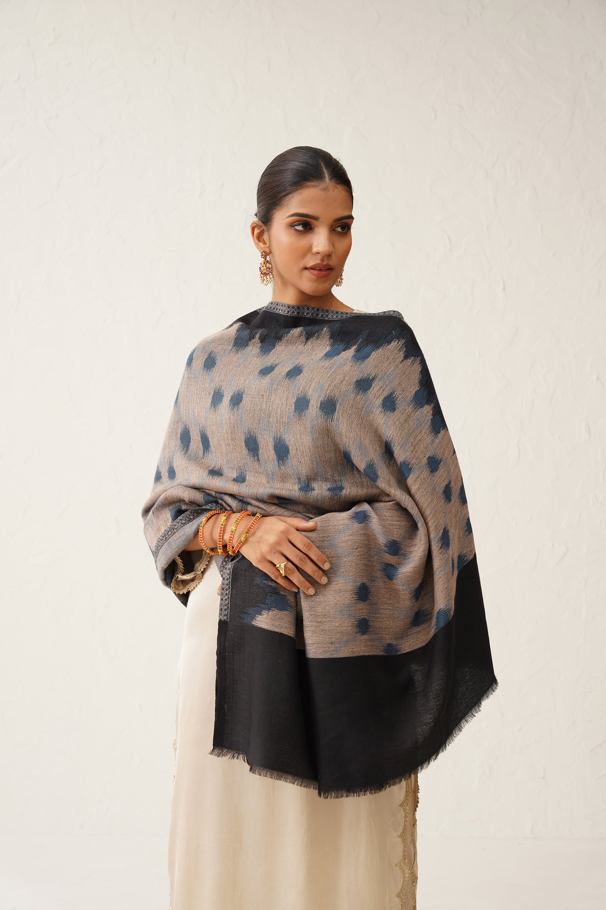 Lalina Ikat Woollen Shawk